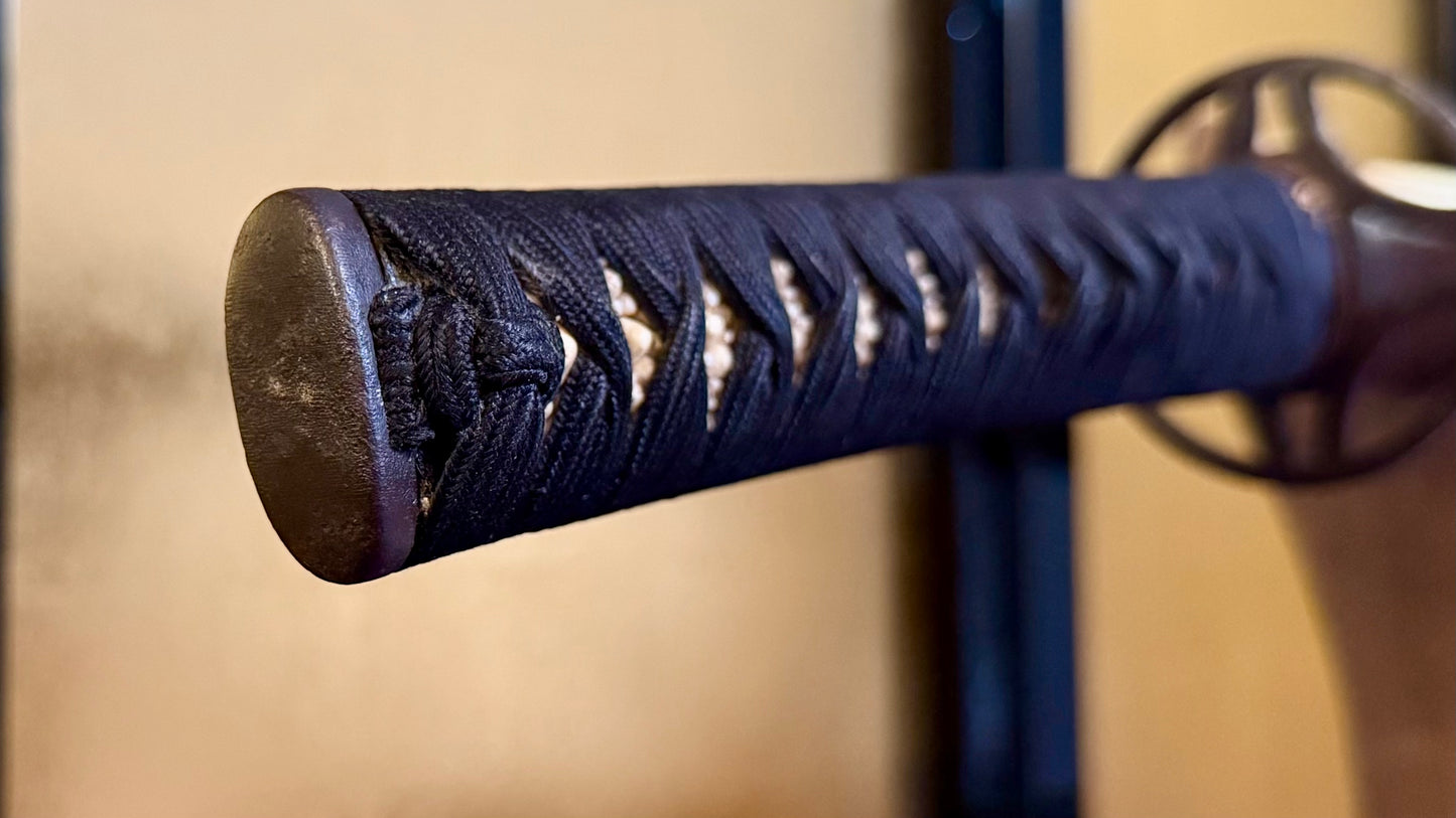 Nihonto, Katana, AA17-1800 Echigo no Kami Kanesada (Gimei) Katate-uchi, Light Tameshigiri