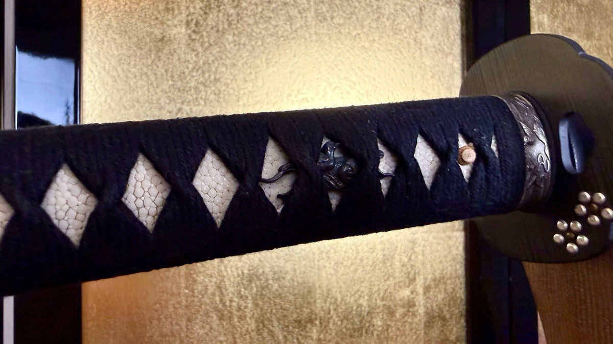 Modern Japanese Shin-To-Ken Iaito with Simulated Kesho Polish