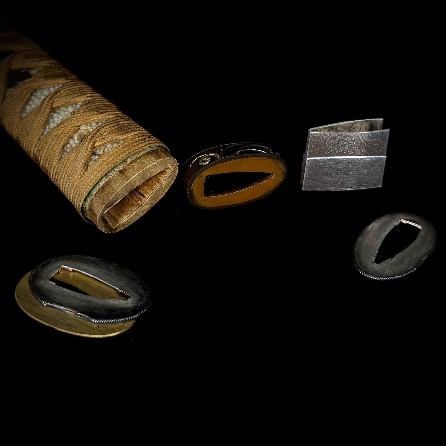 Nihonto, Katana, AA19-2500 Shinto Mumei Shibuichi Koshirae, Light Tameshigiri/Study