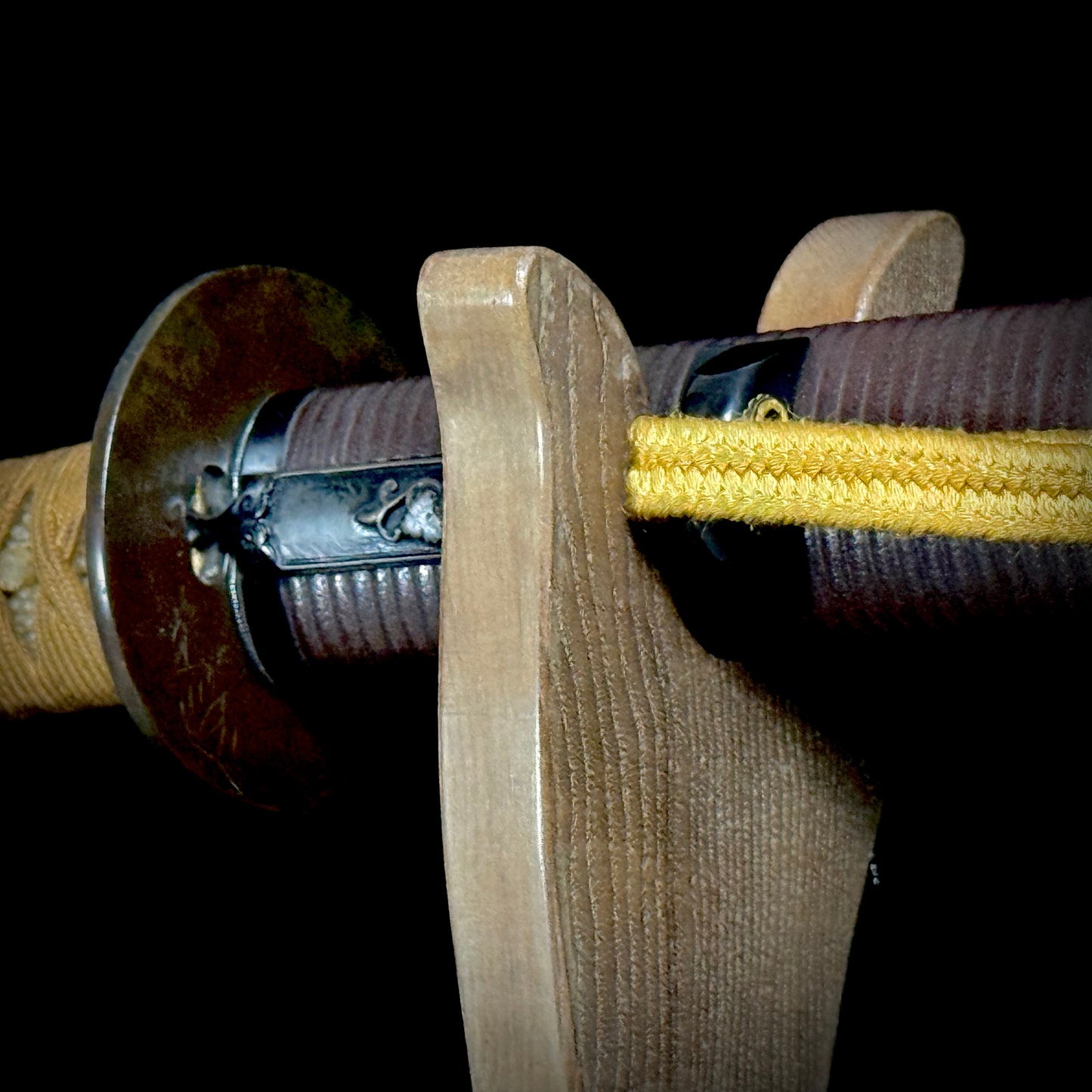 Nihonto, Katana, AA19-2500 Shinto Mumei Shibuichi Koshirae, Light Tameshigiri/Study